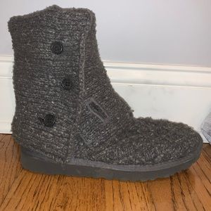 grey knit ugg boots